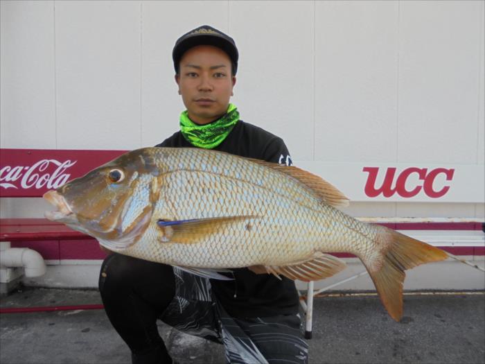 沖縄の釣り 釣果報告 フィッシングステップ具志川店